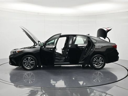 Used 2024 Kia Forte LXS FWD image 46