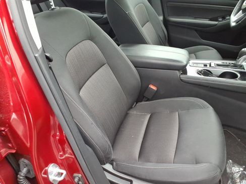 Used 2023 Nissan Altima 2.5 SV w/ SV Premium Package image 7