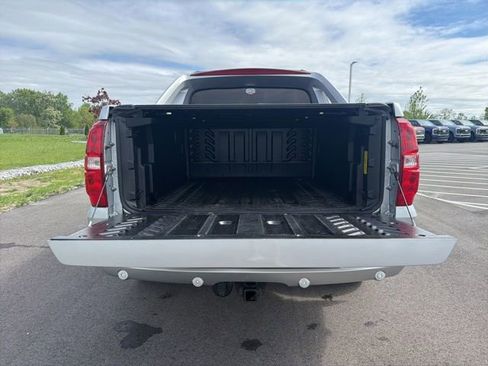 Used 2013 Chevrolet Avalanche LS w/ All-Star Edition AWD/4WD image 10