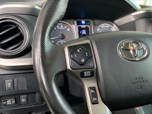 Used 2022 Toyota Tacoma SR5 w/ Technology Package RWD image 24
