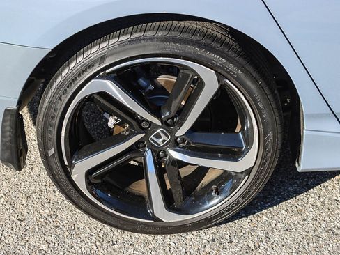 Used 2022 Honda Accord Sport Special Edition image 12
