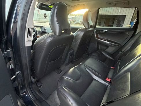 Used 2017 Volvo XC60 T5 Inscription AWD/4WD image 24