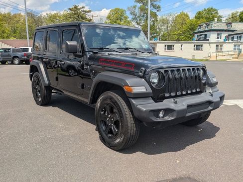 Used 2022 Jeep Wrangler Unlimited Sport AWD/4WD image 3