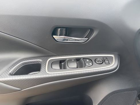 New 2025 Nissan Versa SR w/ Trunk Package image 7