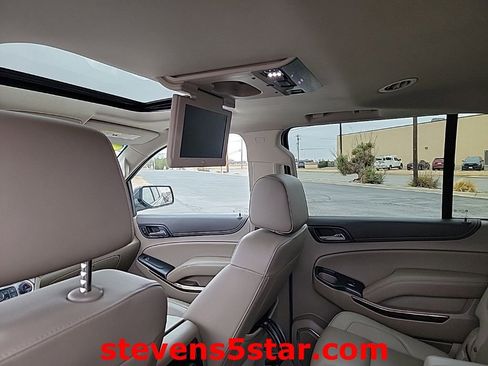 Used 2020 GMC Yukon XL SLT w/ Premium Edition image 23