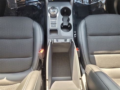 New 2025 Ford Escape SE image 20