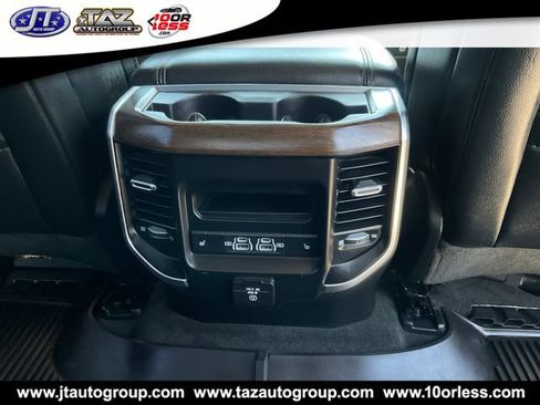 Used 2021 RAM 1500 Laramie AWD/4WD image 17