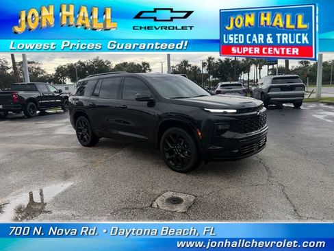 Used 2025 Chevrolet Traverse RS w/ LPO, Floor Liner Package FWD image 15