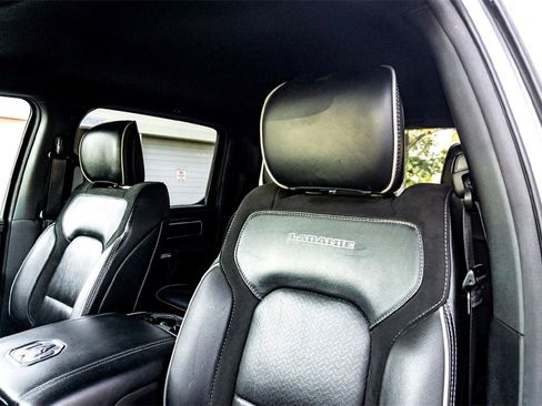Used 2024 RAM 1500 Laramie image 13