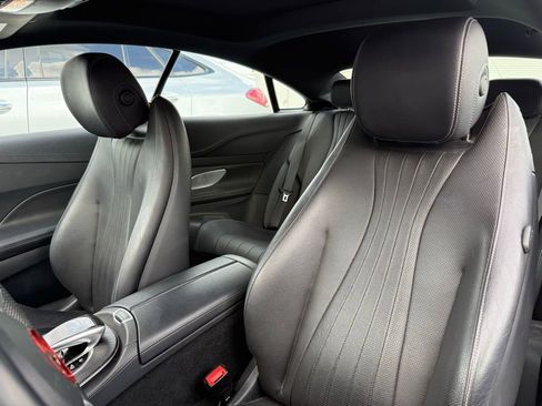 Used 2019 Mercedes-Benz E 450 Coupe image 3