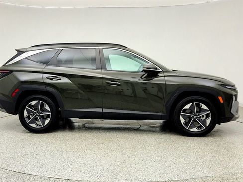 Used 2025 Hyundai Tucson SEL FWD image 4
