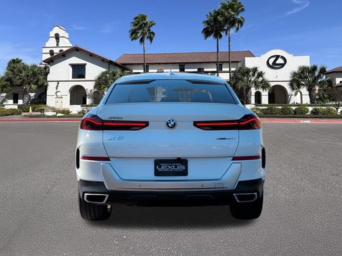 Used 2022 BMW X6 xDrive40i AWD/4WD image 3