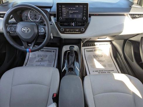 Used 2020 Toyota Corolla LE image 16