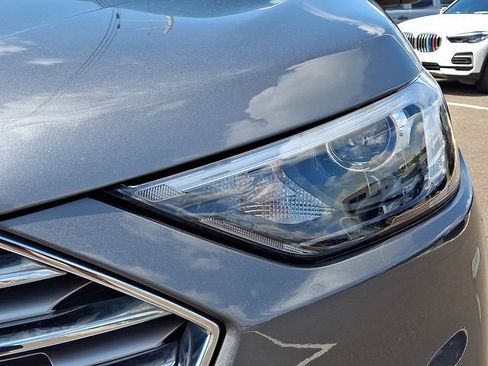 Certified 2024 Ford Edge Titanium AWD/4WD image 9