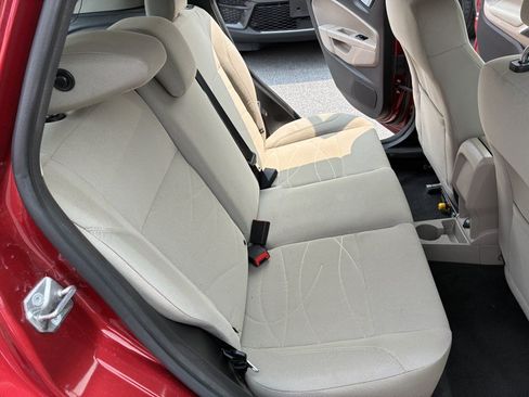 Used 2016 Ford Fiesta SE FWD image 16