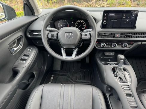 New 2026 Honda HR-V EX-L image 12
