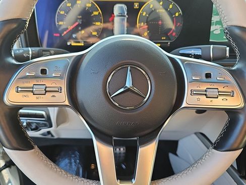 Used 2020 Mercedes-Benz G 550 G 550 image 21