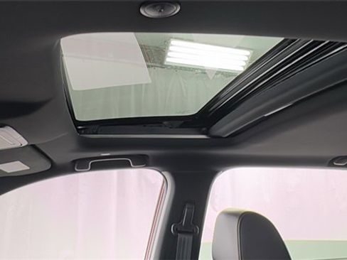 Used 2025 Honda CR-V Sport Touring image 36