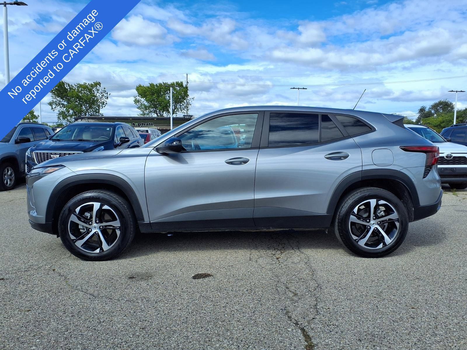 Used 2024 Chevrolet Trax RS w/ Driver Confidence Package FWD image 8