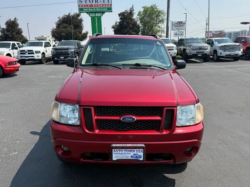 Used 2004 Ford Explorer Sport Trac XLT AWD/4WD image 8