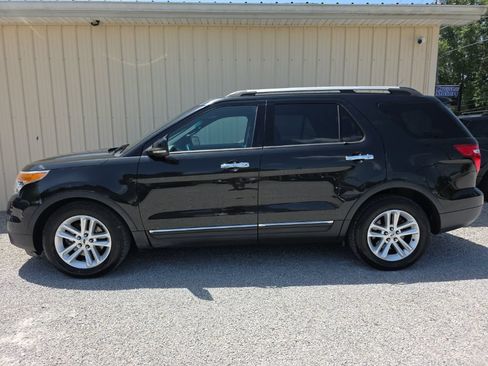 Used 2013 Ford Explorer XLT FWD image 11