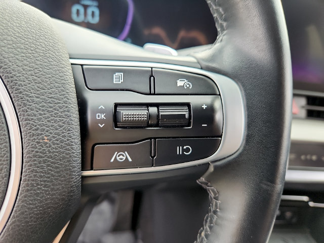Used 2025 Kia Sportage EX AWD/4WD image 22
