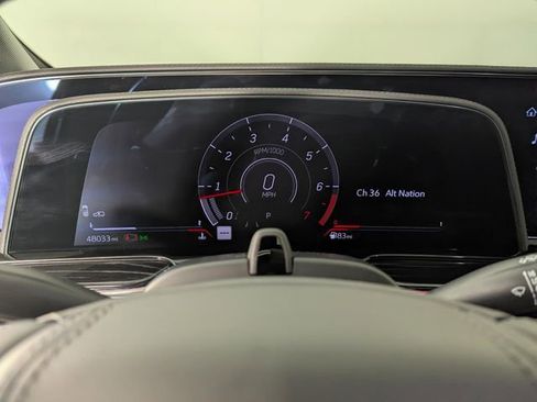 Used 2023 Cadillac Escalade V AWD/4WD image 11