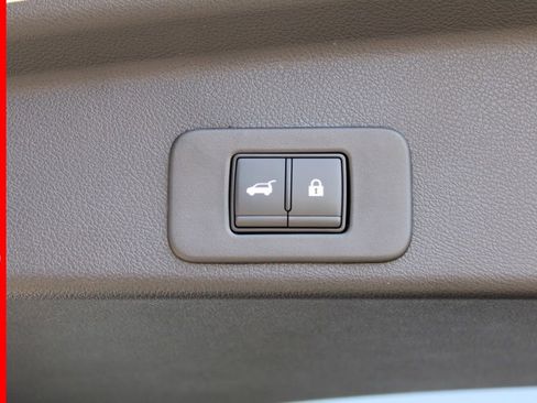 New 2025 Nissan Murano SL image 7