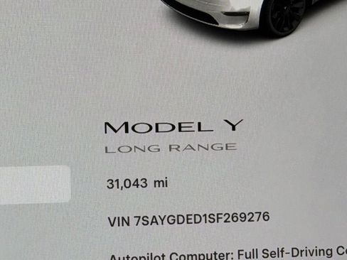 Used 2025 Tesla Model Y Long Range image 14