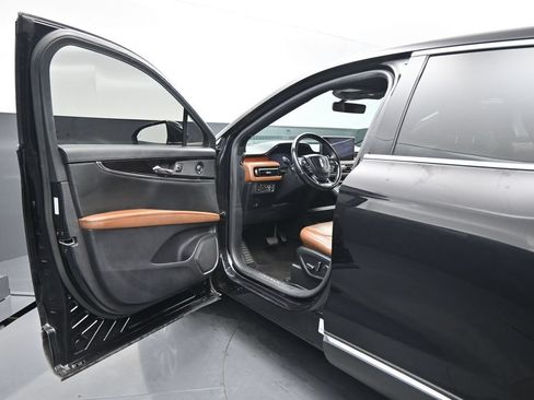 Used 2021 Lincoln Nautilus Reserve w/ Cargo Utility Package FWD image 8