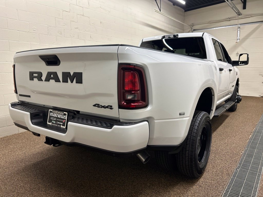 New 2026 RAM 3500 Big Horn AWD/4WD image 2