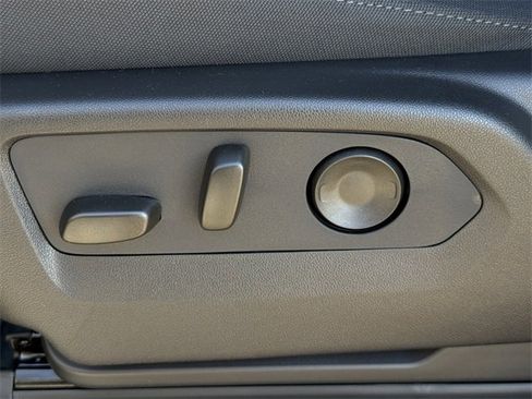 New 2026 Chevrolet Silverado 1500 Custom image 23