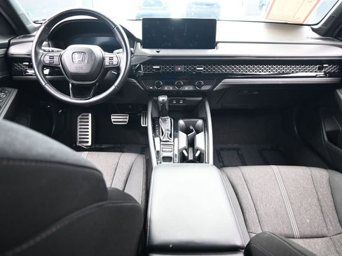 Used 2024 Honda Accord Sport image 42