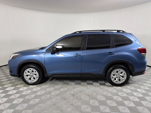 Used 2023 Subaru Forester AWD/4WD image 8
