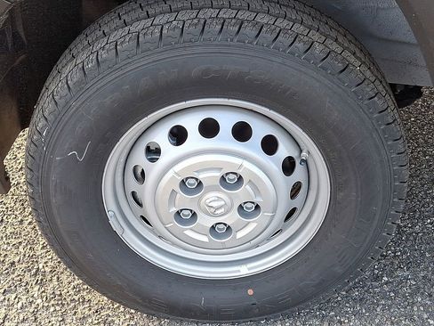 New 2025 RAM ProMaster 2500 w/ Power Group image 19