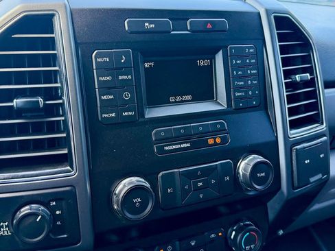 Used 2019 Ford F250 XLT w/ XLT Value Package AWD/4WD image 18