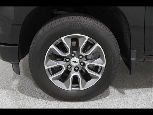 Certified 2024 Chevrolet Silverado 1500 RST AWD/4WD image 22