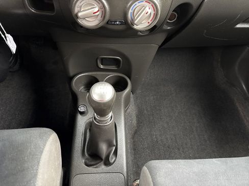 Used 2010 Nissan Cube 1.8 S w/ Interior Illumination Pkg image 24