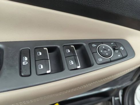 Used 2023 Hyundai Santa Fe Limited w/ Cargo Package image 31