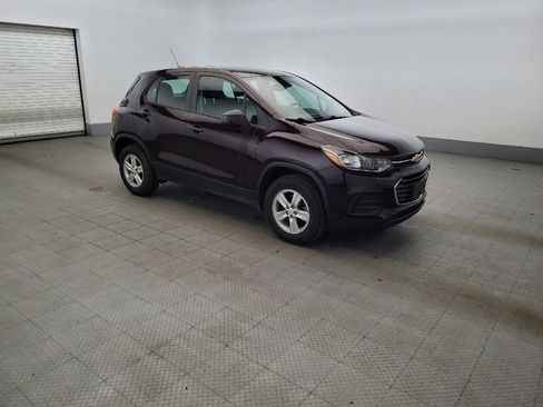 Used 2021 Chevrolet Trax LS AWD/4WD image 11