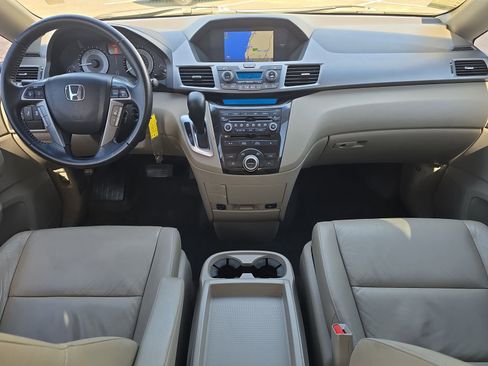 Used 2012 Honda Odyssey Touring image 8