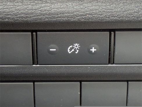 Used 2024 Mitsubishi Outlander SE image 29