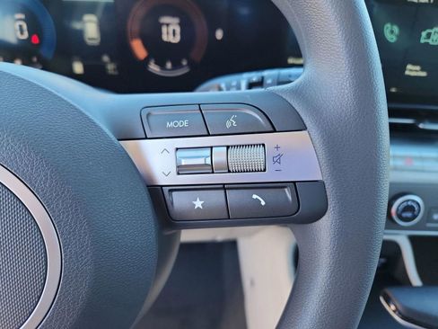 New 2026 Hyundai Kona SE image 24