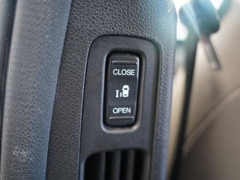 Used 2018 Honda Odyssey EX-L image 38