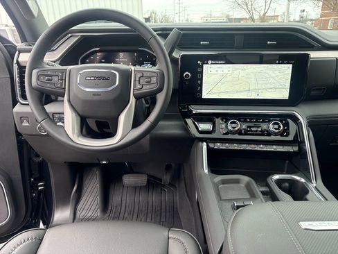 New 2025 GMC Sierra 2500 Denali w/ Denali Reserve Package image 47