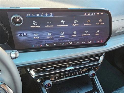 New 2026 Chevrolet Traverse LT w/ Sun and Wheel Package image 12