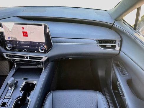 Used 2025 Lexus RX 350 Premium w/ Accessory Package (Z1) FWD image 19