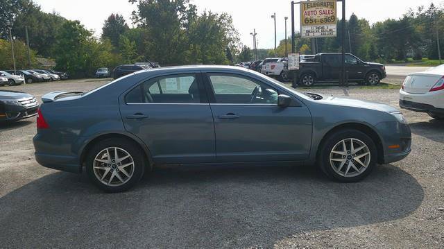 Used 2011 Ford Fusion SE FWD image 12