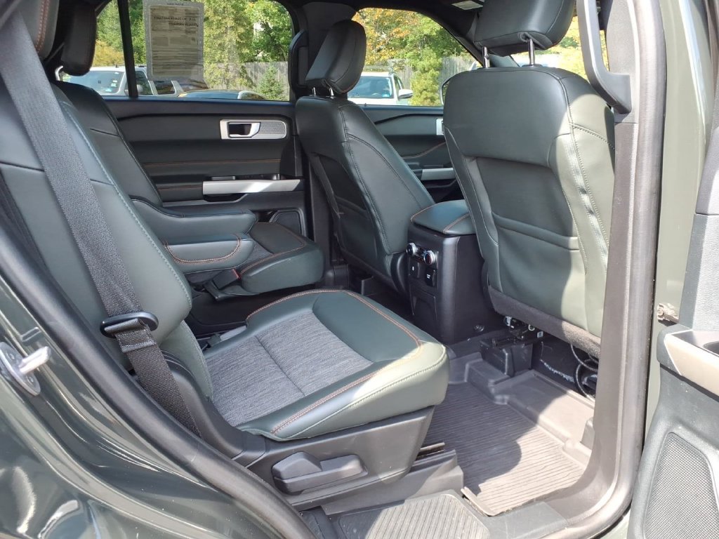 Used 2023 Ford Explorer Timberline w/ Timberline Technology Package AWD/4WD image 14