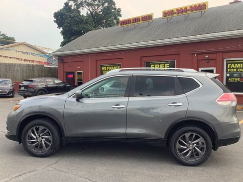 Used 2015 Nissan Rogue SL w/ SL Premium Package AWD/4WD image 4